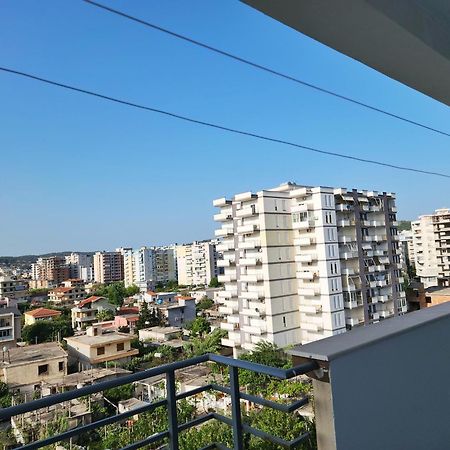 Ferienwohnung Panorama View Apt, 150M To Beach, 750M Lungo Mare Vlorë Exterior foto